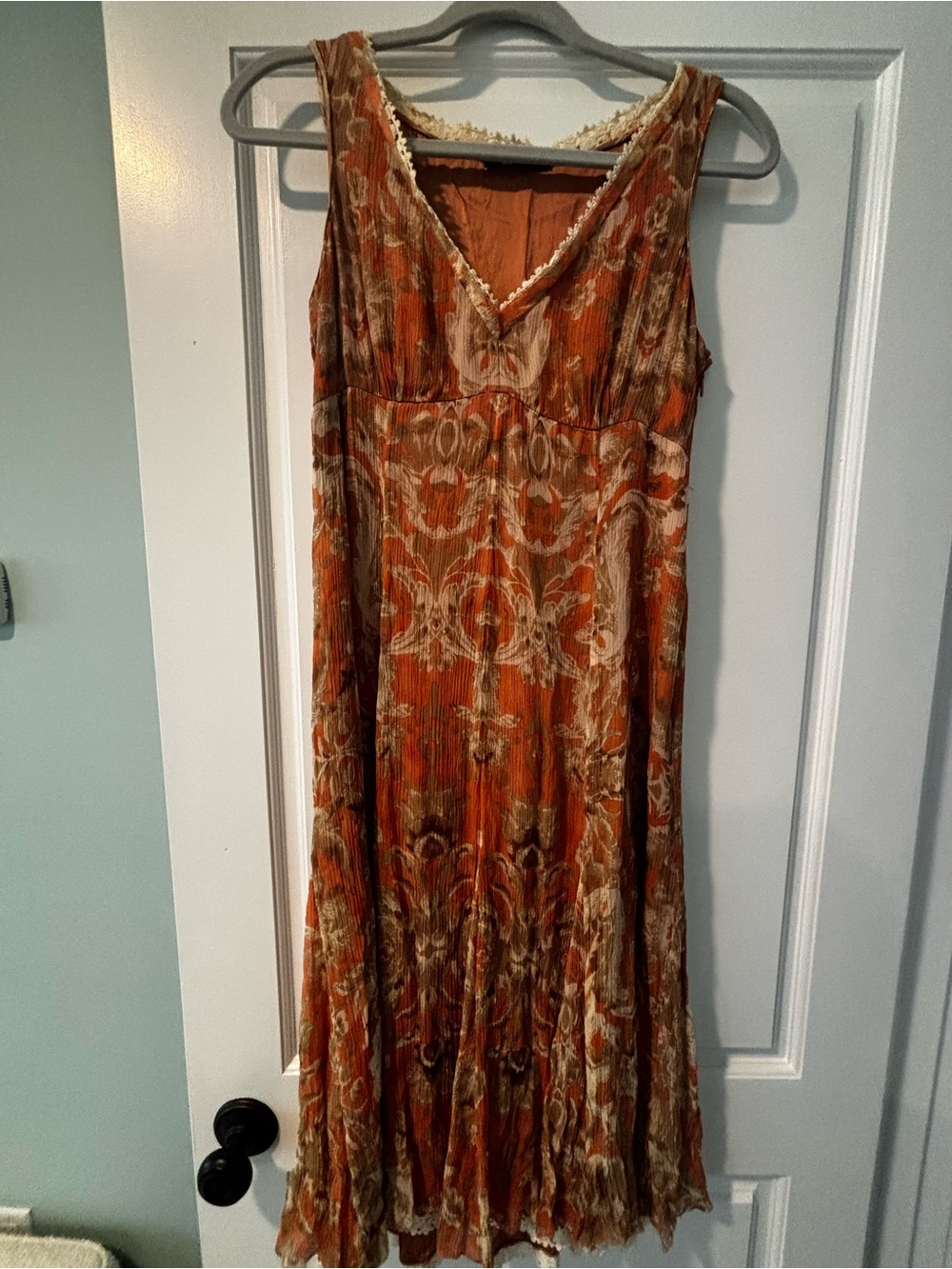 Sleeveless V-Neck Orange Floral Print Midi Dress 100% Silk Vintage early 2000’s